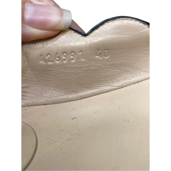 Gucci Black Leather Loafers Classic Flats - Picture 6 of 9